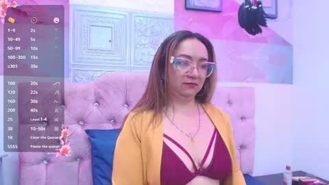 Leyla smithh online show from 10-01-25, 12:22