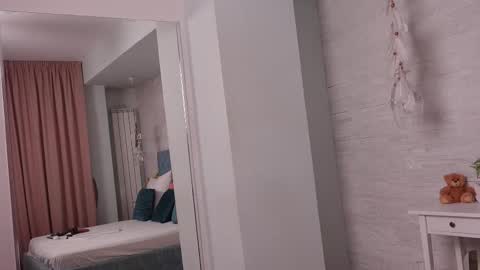 LeylaGracey online show from 11-26-25, 06:14