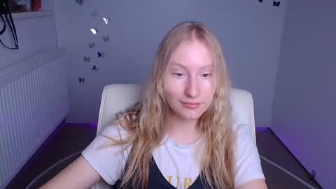 Leyla online show from 09-12-25, 11:21