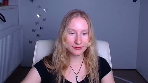 Leyla online show from 09-13-25, 05:13