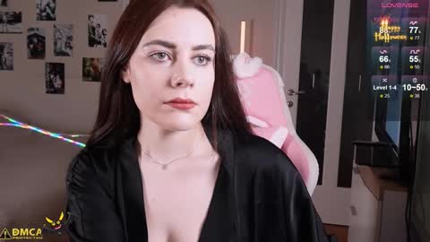 leziiowl online show from 11-04-25, 07:07