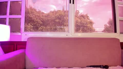 LEZY online show from 09-10-25, 07:47