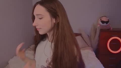 Snapshot of lezyliza chatting on 11-14-25, 05:44 Liza online show from 11-14-25, 05:44