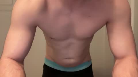 Snapshot of lhotboyl chatting on 01-29-25, 04:08 lhotboyl online show from 01-29-25, 04:08