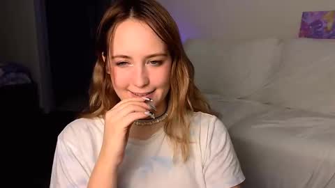 li_ni_ online show from 01-26-25, 08:14