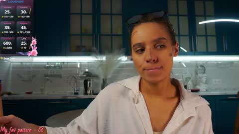 Hey Im Alexa  tg online show from 12-29-24, 01:06