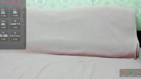 Snapshot of lia1243756 chatting on 12-20-24, 07:12 LEANNAA online show from 12-20-24, 07:12