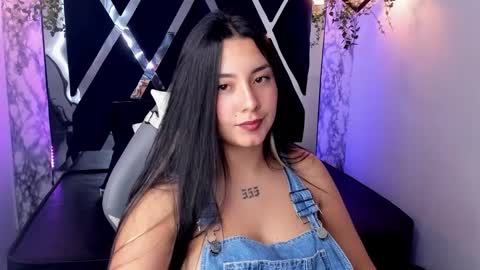 Lia  online show from 01-25-25, 02:47