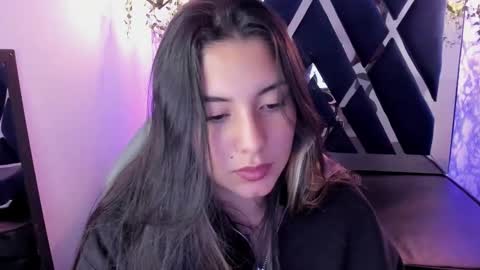 Lia  online show from 02-13-25, 05:22