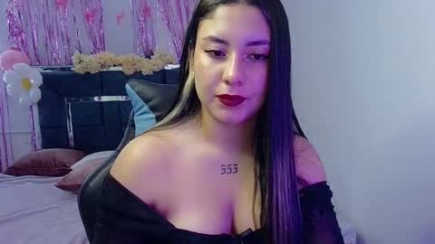 Lia  online show from 09-10-25, 05:57