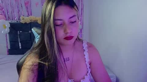 Lia  online show from 09-24-25, 06:33
