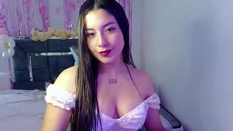 Lia  online show from 10-04-25, 04:27