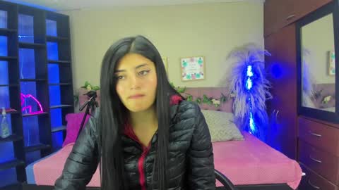 lia online show from 01-24-25, 07:49