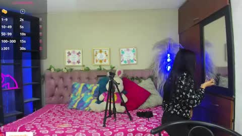 lia online show from 02-12-25, 08:29