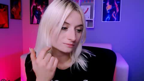 lia_make_love online show from 10-04-25, 09:57
