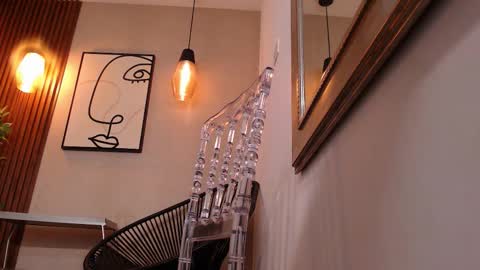 LIA online show from 10-14-25, 07:03