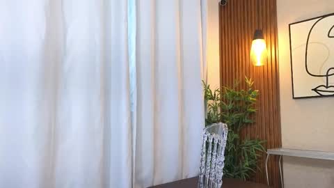 LIA online show from 10-27-25, 06:45