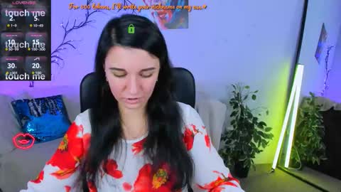 Lia online show from 10-08-25, 12:14