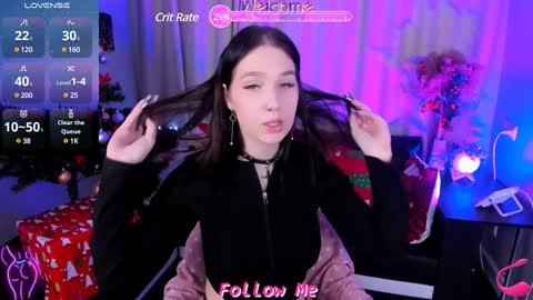 Lia online show from 12-27-24, 08:39