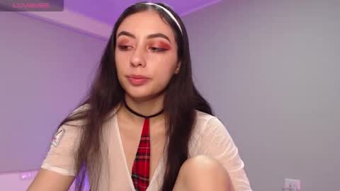   lia  online show from 10-06-25, 03:04