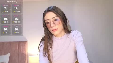 Lia  online show from 12-07-24, 01:18