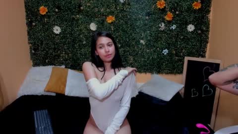 liaandjefferson online show from 12-22-24, 07:54