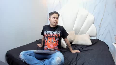 liaandjefferson online show from 12-29-24, 03:57