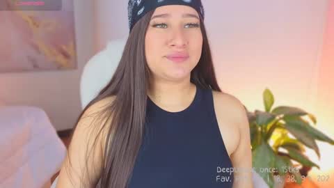 Lia Cox online show from 01-15-25, 07:05