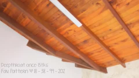 Lia Cox online show from 10-29-25, 03:09