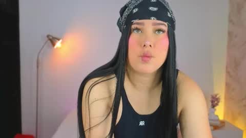 Lia Cox online show from 01-07-26, 03:09