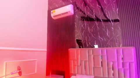 Snapshot of liahfontaine chatting on 10-26-25, 11:16 Liah Fontaine online show from 10-26-25, 11:16