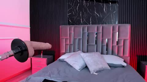 Snapshot of liahfontaine chatting on 10-28-25, 11:25 Liah Fontaine online show from 10-28-25, 11:25