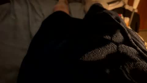 liam012345 online show from 09-12-25, 10:43