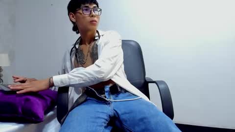 Snapshot of liam_adamms chatting on 02-03-26, 08:25 Liam Adamms online show from 02-03-26, 08:25