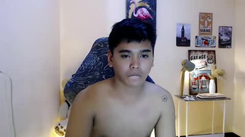 liam_anthonyxx online show from 10-17-25, 05:15