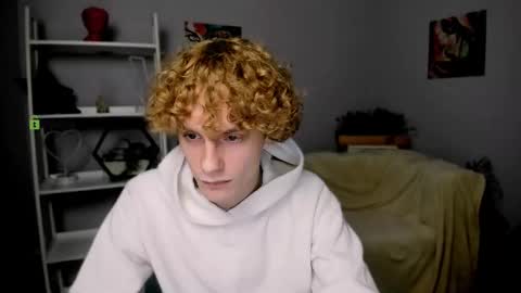 Snapshot of liam_bb chatting on 03-05-25, 07:16 Liam online show from 03-05-25, 07:16