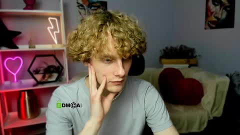 Snapshot of liam_bb chatting on 03-08-25, 10:32 Liam online show from 03-08-25, 10:32