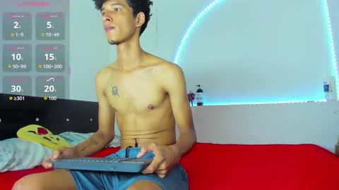 liam_mendoza online show from 10-05-25, 03:05