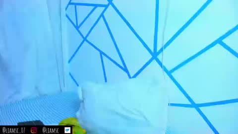 liam_scott7 online show from 09-26-25, 01:09