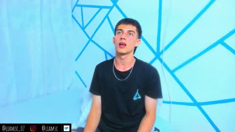 liam_scott7 online show from 10-02-25, 11:56