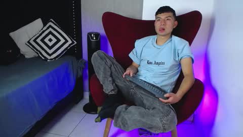 Liam  online show from 02-12-26, 12:22