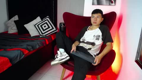 Liam  online show from 02-20-26, 11:54