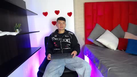 Liam  online show from 02-26-26, 12:15