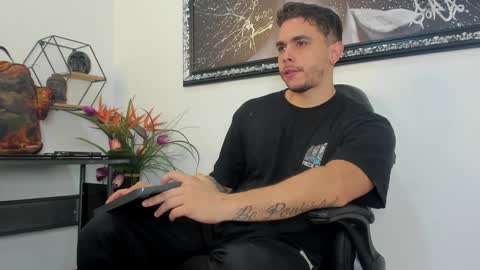 Liam online show from 01-23-25, 02:17