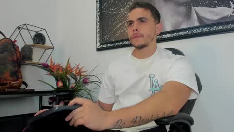 Liam online show from 01-27-25, 12:05