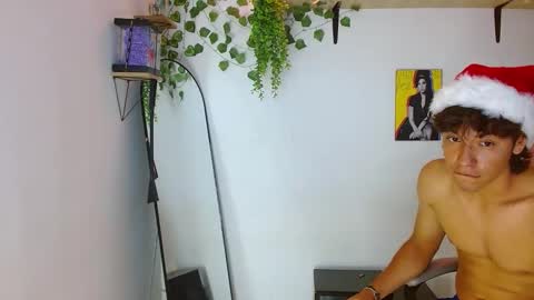 liamxul online show from 12-19-25, 06:37