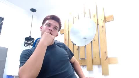 liam_york online show from 01-11-26, 04:45