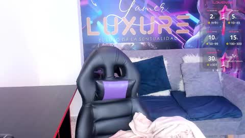 Lia online show from 01-16-26, 02:32