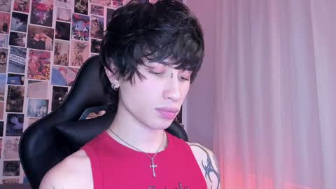 Liam online show from 01-05-25, 06:13