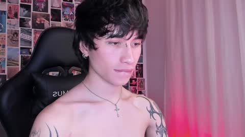 Liam online show from 01-19-25, 08:07